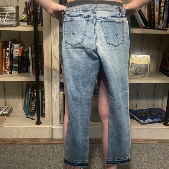 🍀5/$25🍀 Hudson denim jeans - Picture 3 of 10